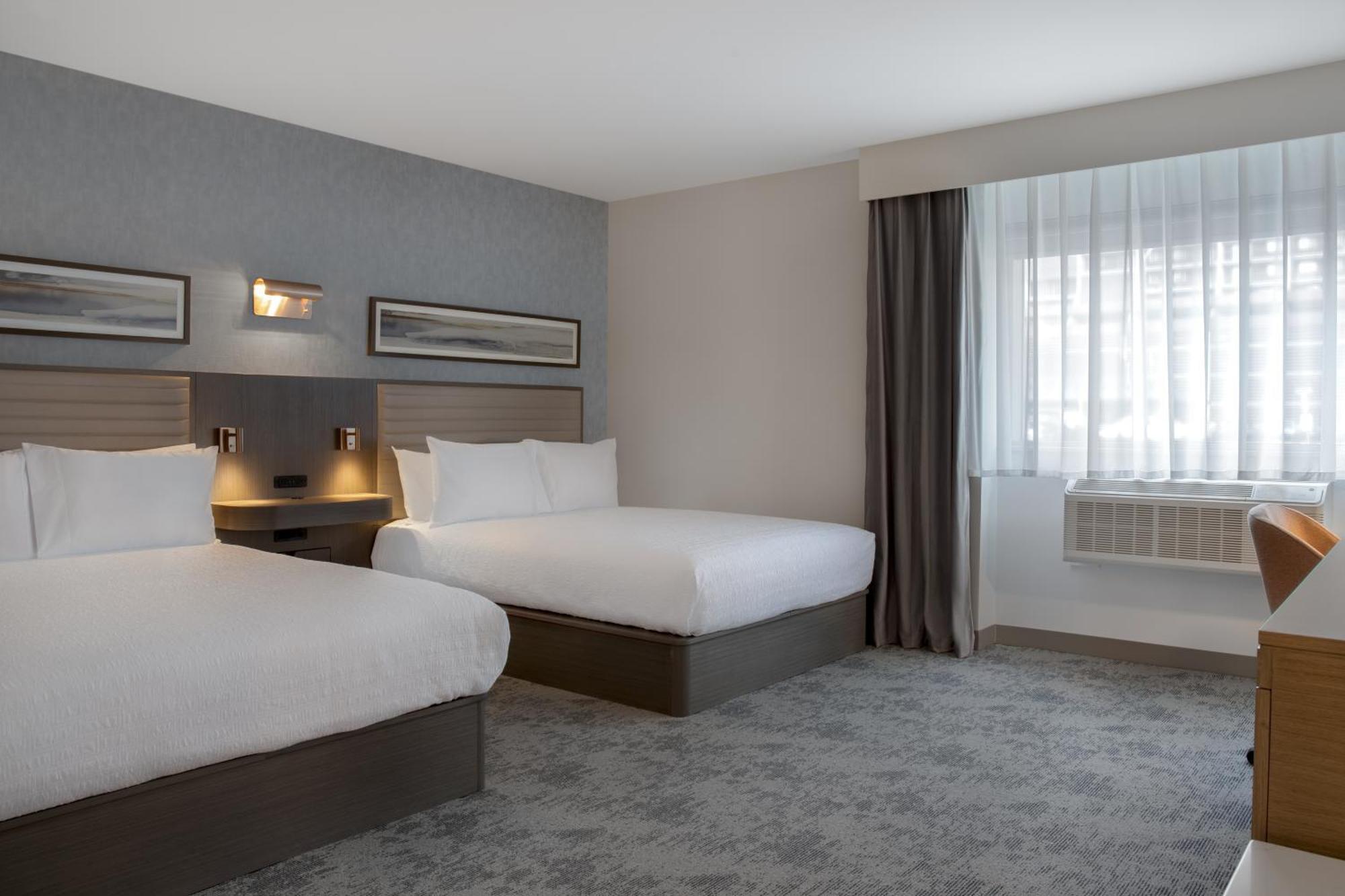 Hampton Inn By Hilton Winnipeg Downtown Bagian luar foto