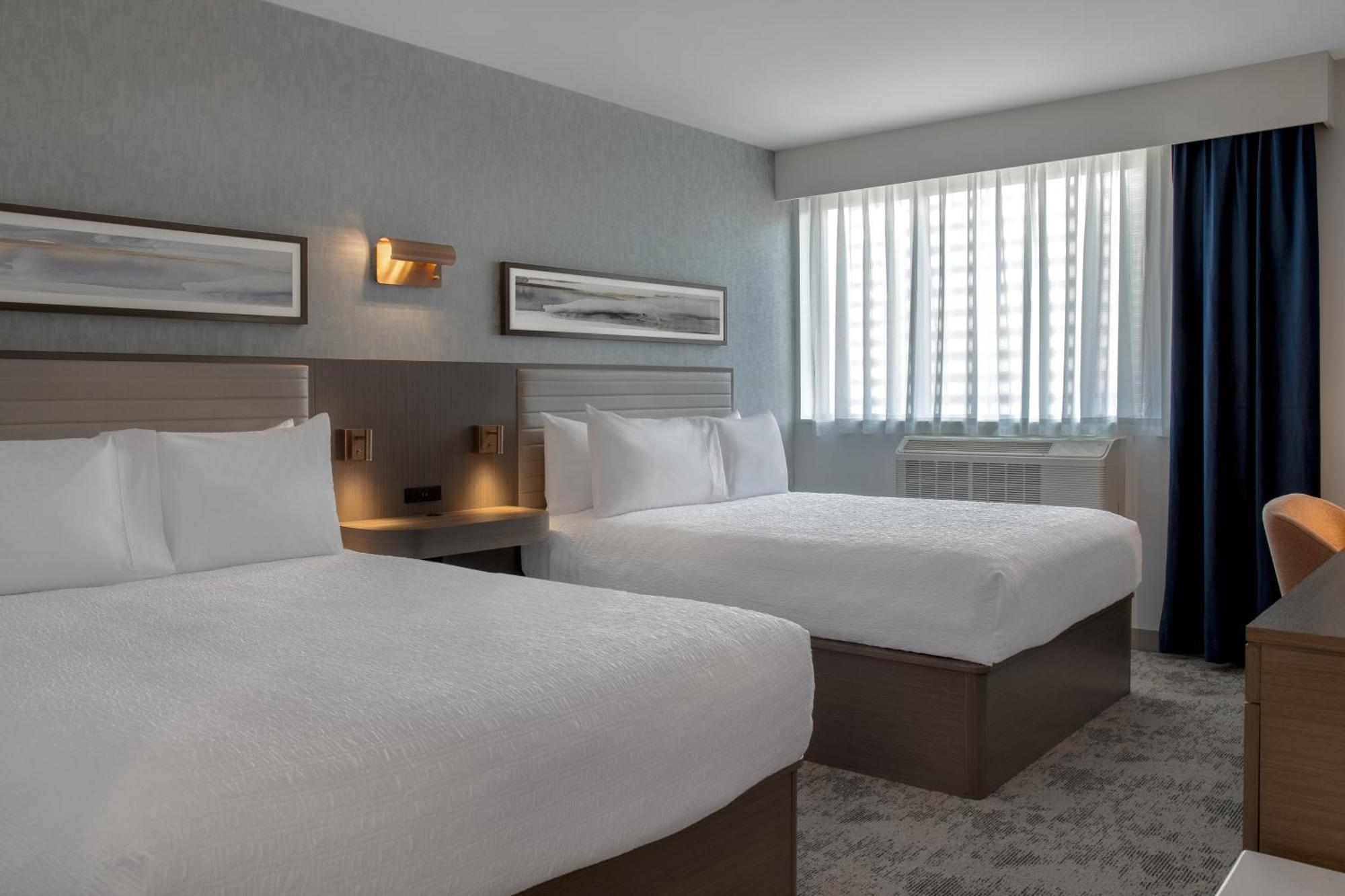 Hampton Inn By Hilton Winnipeg Downtown Bagian luar foto